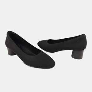 Vivaia Elvia Round Toe Chunky Heel Black Pumps Size 42 Classic Comfy Minimalist